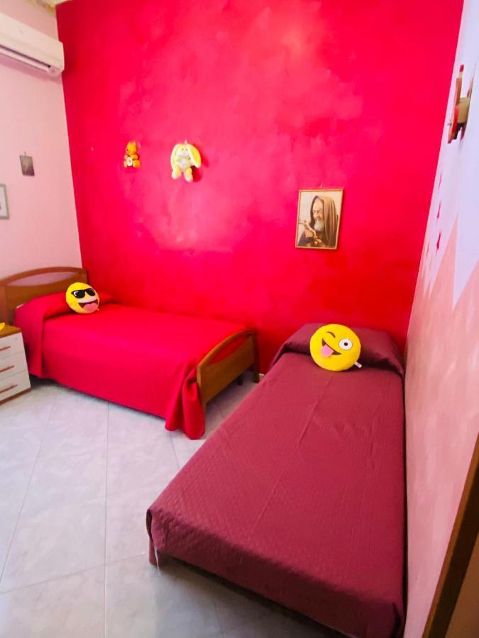 アヴォラGiusy'S Houseアパートメント エクステリア 写真